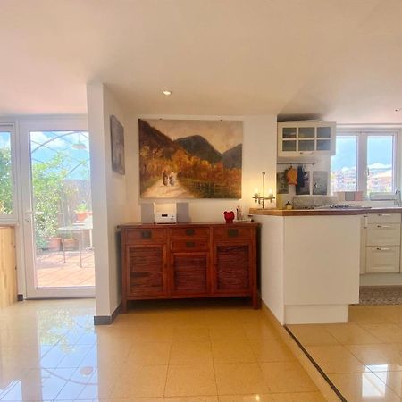 Casaviva - Apt With Terrace And Parking In Rapallo Extérieur photo